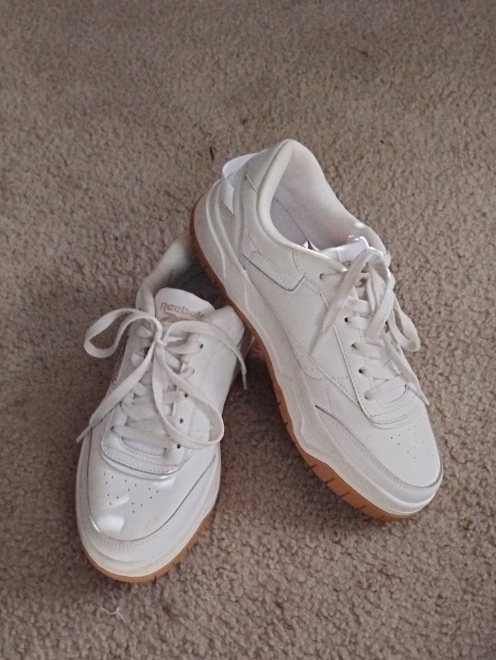 Reebok White Leather Sneakers with Gum Outsole - Women